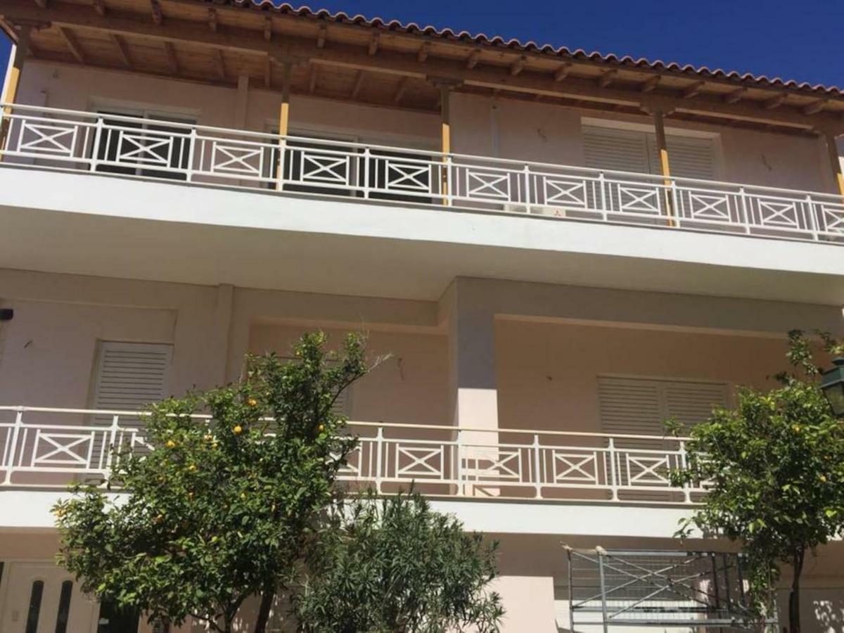 Azure Retreat Leilighet Loutraki  Eksteriør bilde